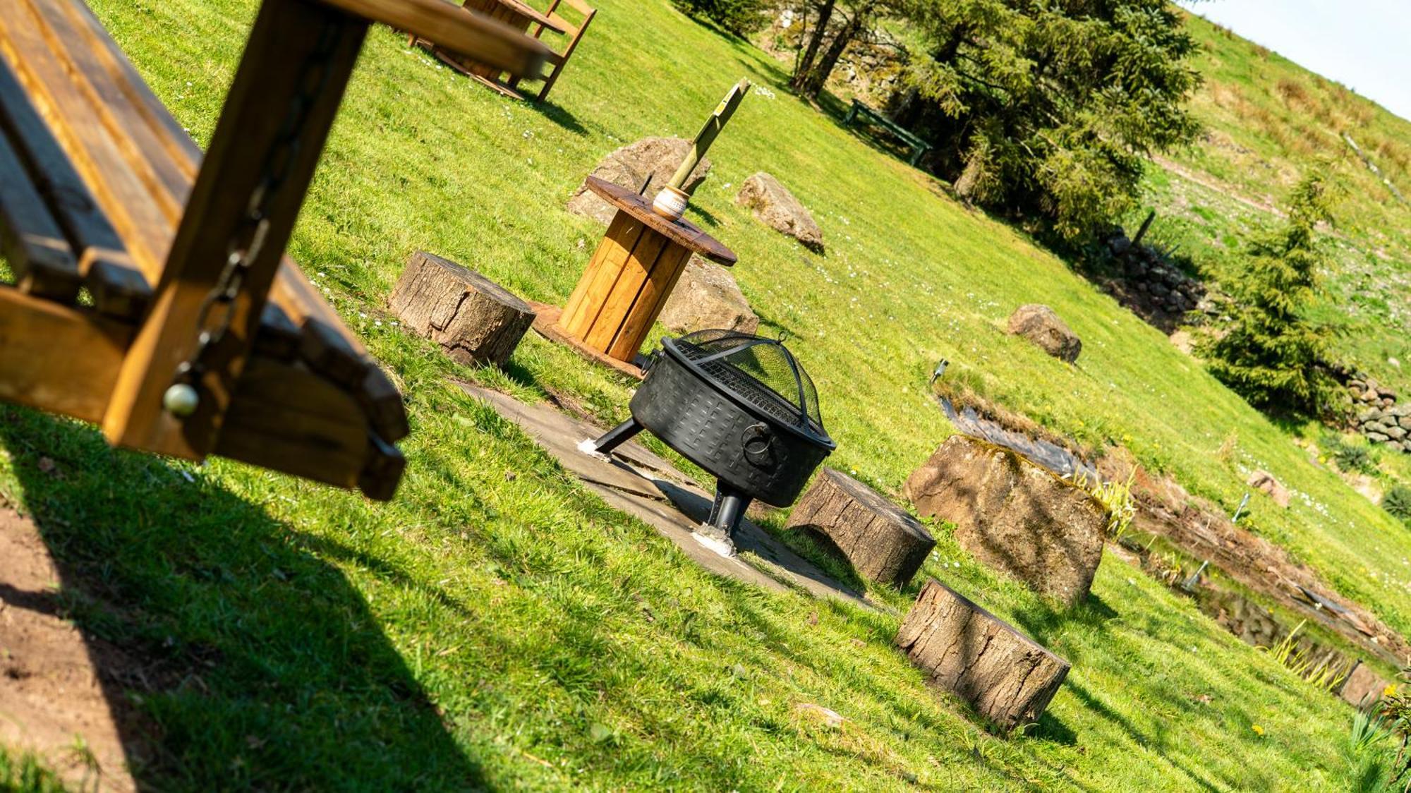 Bluebell Bell Tent The Roaches Upper Hulme Dış mekan fotoğraf